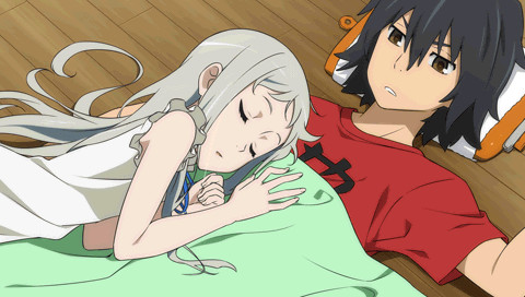 그날 본 꽃의 이름을 우리는 아직 모른다.